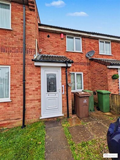 2 Bedroom Terraced House To Rent In Yeo Close, Plymouth, PL3