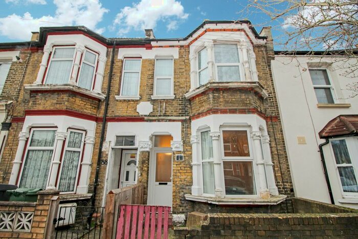 4 Bedroom Terraced House To Rent In Vansittart Road, London E7