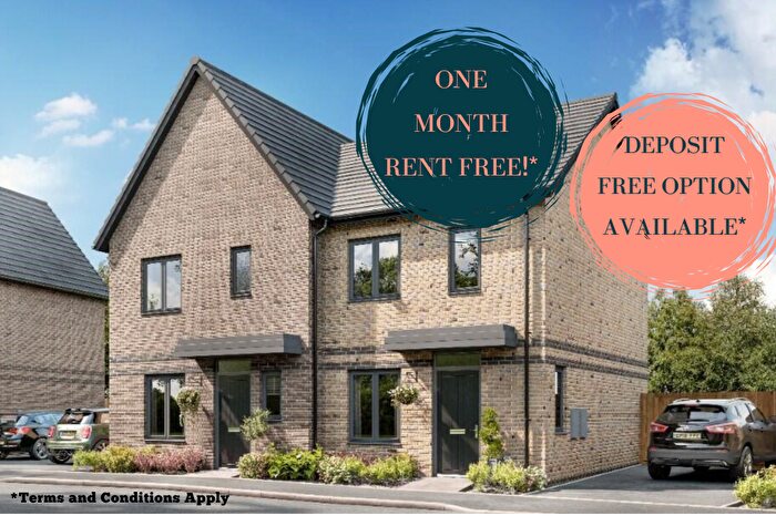 3 Bedroom Semi-Detached House To Rent In Heathcote Crescent, Huntingdon, Cambridgeshire, PE28