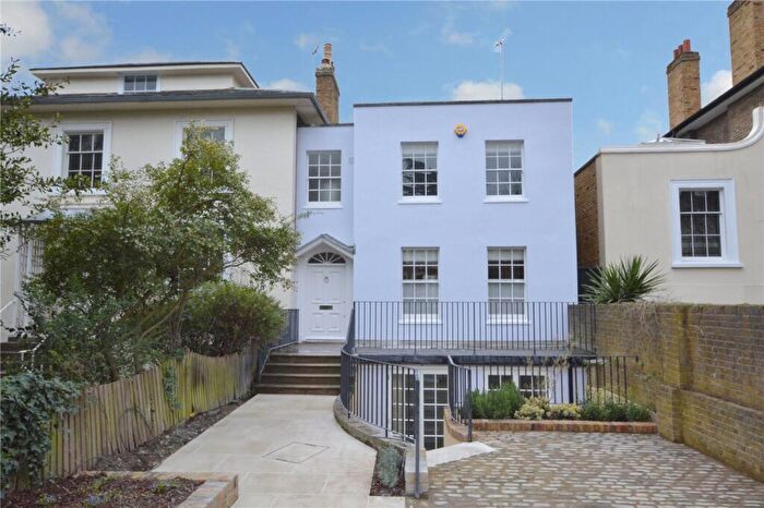4 Bedroom Semi-Detached House To Rent In Pond Road, London, SE3