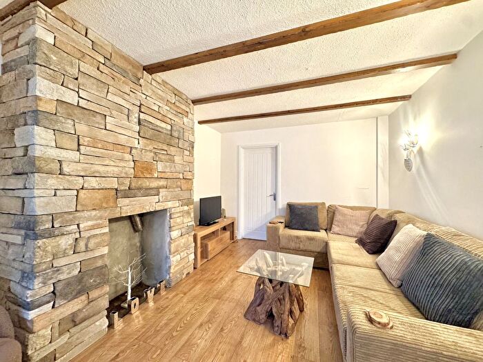 2 Bedroom Terraced House To Rent In Hemmen Lane, Hayes, UB3
