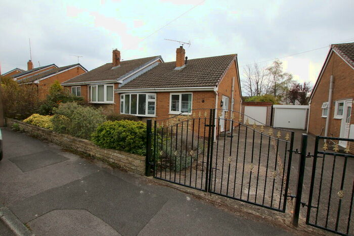2 Bedroom Semi-Detached Bungalow To Rent In Edale Rise, Dodworth, S75