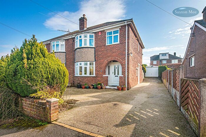3 Bedroom Semi-detached House For Sale In Ralph Ellis Drive, Stocksbridge, Sheffield, S36
