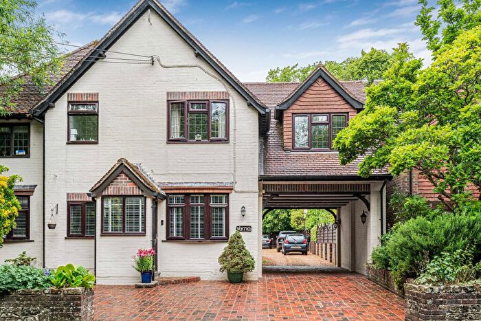 2 Bedroom Maisonette For Sale In Haslemere Road, Liphook, Hampshire, GU30