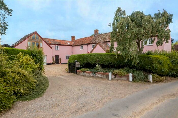 5 Bedroom House For Sale In Wickmere, NR11