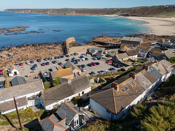 2 Bedroom End Of Terrace House For Sale In Sennen Cove, TR19