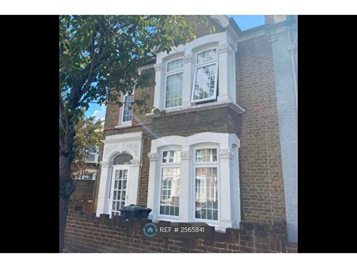 5 Bedroom End Of Terrace House To Rent In St. Mary's Road, London, E10