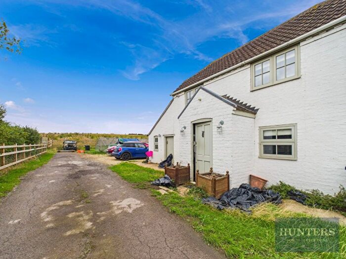 2 Bedroom Cottage To Rent In Stoke Orchard Road, Bishops Cleeve, Cheltenham, GL52