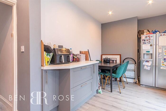 3 Bedroom End Of Terrace House For Sale In Anchor Drive, Hutton, Preston, PR4