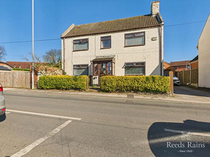 4 Bedroom Detached House For Sale In Station Road, Preston, Hull, East Yorkshire, HU12