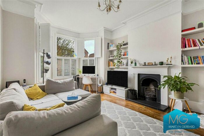 2 Bedroom Apartment To Rent In Sutton Road, Muswell Hill, London, N10