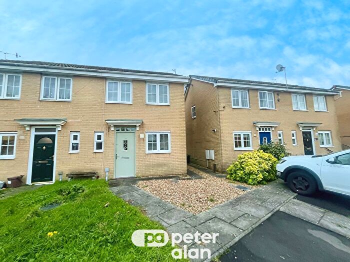 2 Bedroom Property To Rent In Clos Tyn Y Coed, Sarn, Bridgend, CF32