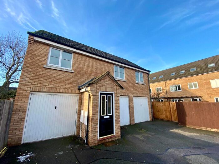 2 Bedroom Coach House To Rent In Heron Croft, Soham, Ely, CB7