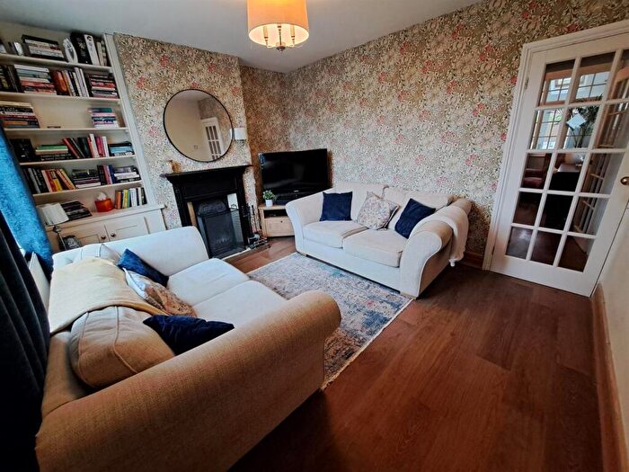 2 Bedroom Cottage For Sale In Mill Lane, Kislingbury, NN7