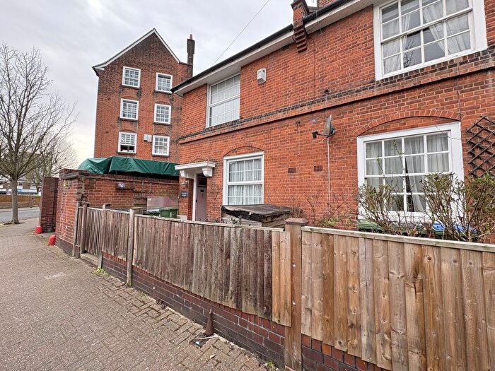 3 Bedroom Terraced House To Rent In Meadowcourt Road, London, SE3