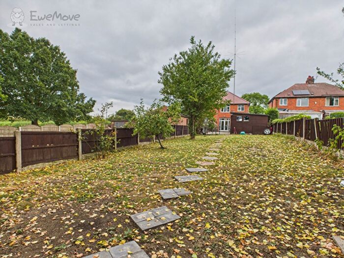 3 Bedroom Semi-Detached House For Sale In Cromford Road, Langley Mill, Nottingham, Nottinghamshire, NG16