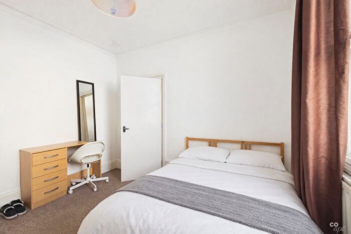 6 Bedroom Terraced House To Rent In Viaduct Road, Brighton, BN1