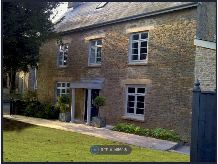 4 Bedroom Detached House To Rent In High Street, Templecombe, BA8