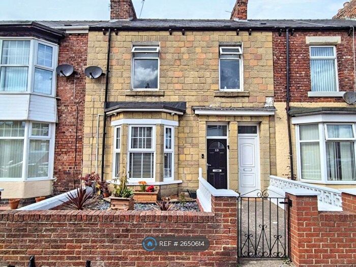 2 Bedroom Flat To Rent In Broughton Road, South Shields, NE33