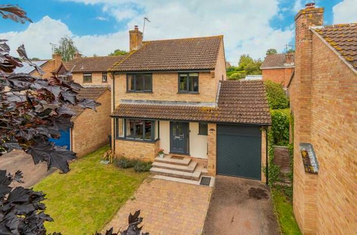 4 Bedroom Detached House For Sale In Westernlea, Crediton, Devon, EX17