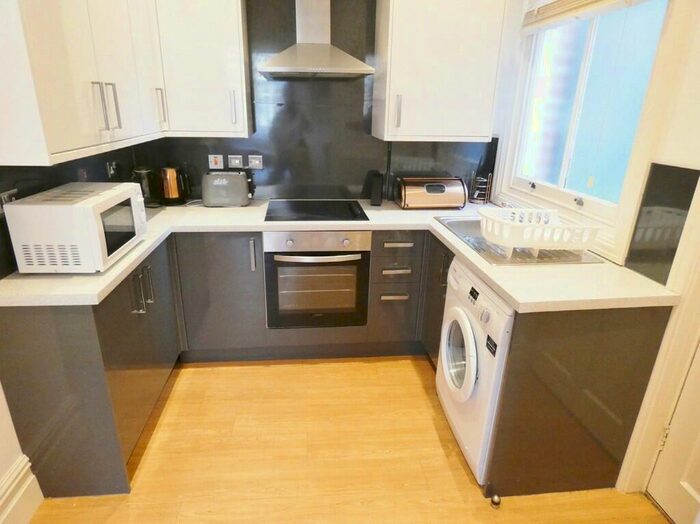 1 Bedroom Ground Flat To Rent In Bairstow Street, Avenham, PR1