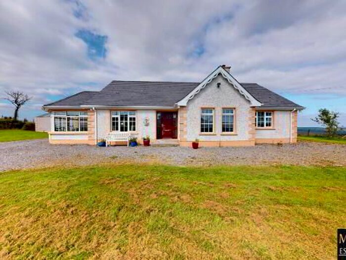 3 Bedroom Bungalow For Sale In 33 Doagh Road, Derrygonnelly, Enniskillen BT93