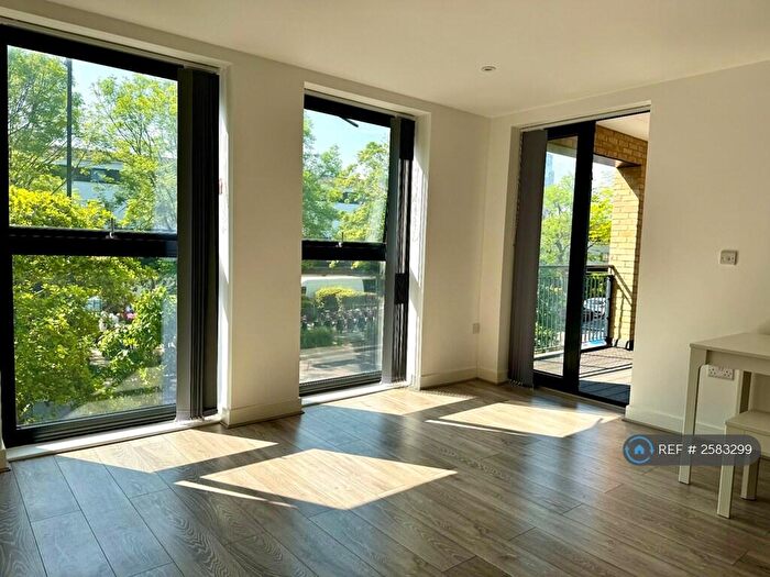 1 Bedroom Flat To Rent In Satchwell Road, London, E2