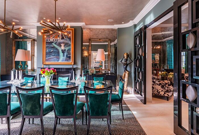 5 Bedroom Detached House For Sale In St. Katharines Precinct, Regent's Park, London, NW1