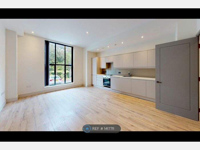 1 Bedroom Flat To Rent In Nixey Close, Slough, SL1