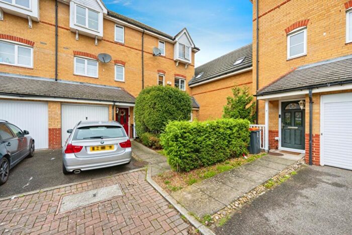 4 Bedroom House For Sale In The Sidings, Bedford, Bedfordshire, MK42