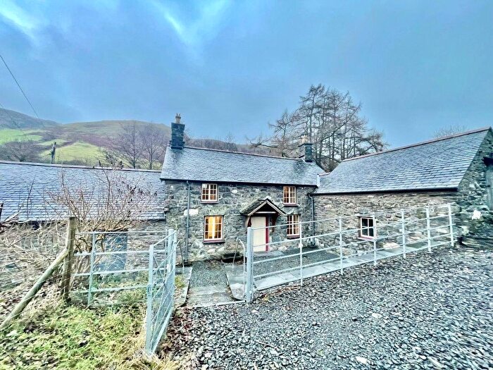 2 Bedroom Detached House For Sale In Llanymawddwy, Machynlleth, Gwynedd, SY20