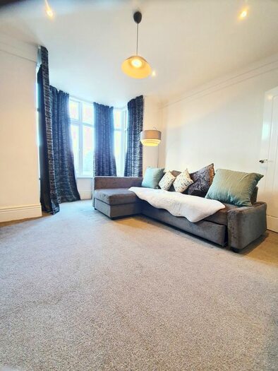 2 Bedroom Flat To Rent In Ecclesall Road, Sheffield, S11