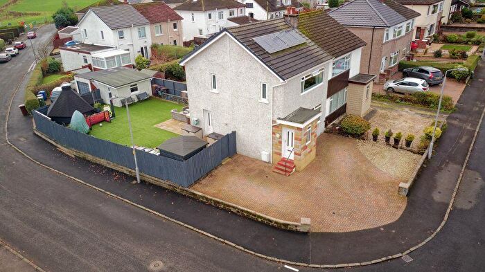 3 Bedroom Semi-Detached Villa For Sale In Duart Drive, Elderslie, PA5