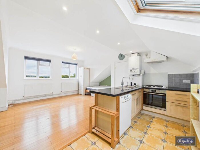 Studio To Rent In Compton House, Beckenham Road, Beckenham, BR3