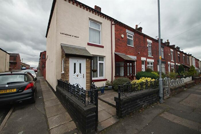 2 Bedroom End Of Terrace House To Rent In Catherine Street West, Horwich, BL6
