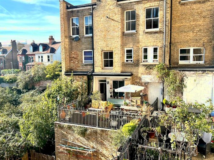 Studio To Rent In Victoria Parade, Ramsgate, Kent, CT11