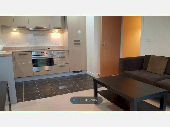 2 Bedroom Flat To Rent In Caroline Street, Birmingham, B3