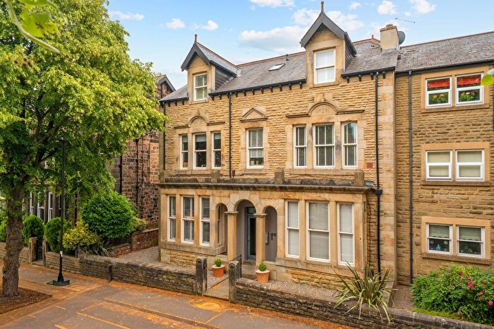 2 Bedroom Flat For Sale In St. Georges Road, Harrogate, HG2