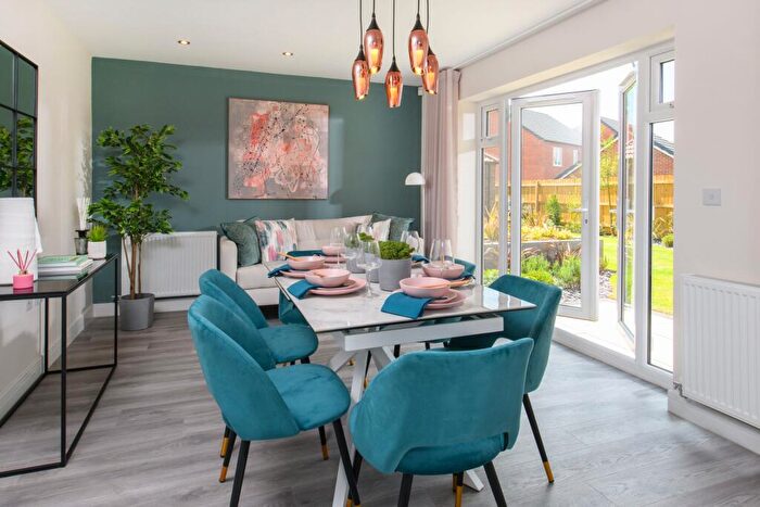 4 Bedroom Detached House For Sale In Wyvern Road, Skipton, Yorkshire, BD23