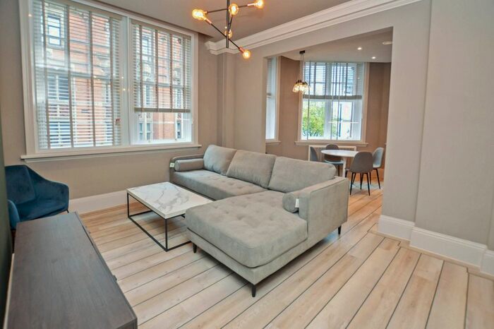 1 Bedroom Flat To Rent In Cross Street, City Centre, Manchester, M2