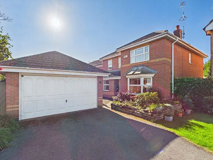 4 Bedroom Detached House For Sale In Hambling Drive, Beverley, East Riding Of Yorkshire, HU17
