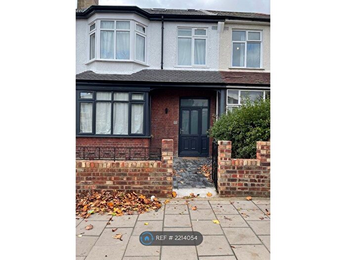 6 Bedroom Terraced House To Rent In Glenburnie Road, London, SW17