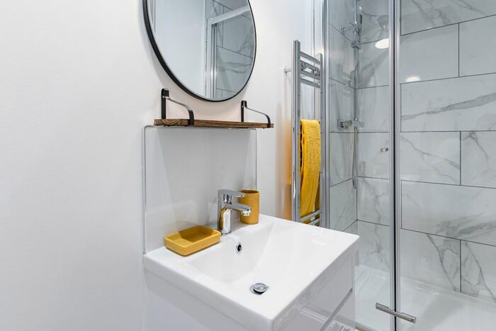 1 Bedroom Property To Rent In Manners Road, Southsea, Hampshire, PO4