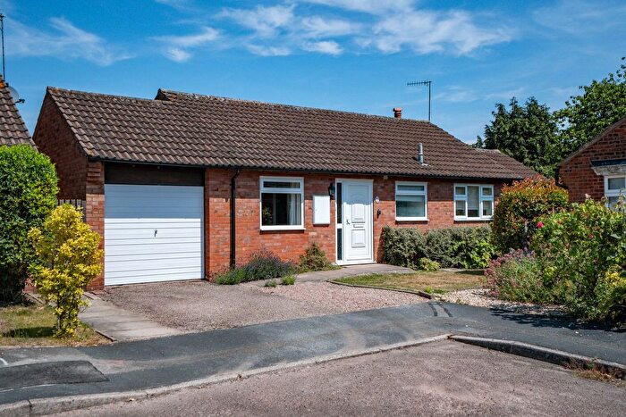 2 Bedroom Bungalow For Sale In Cobham Close, Welland, Malvern, Worcestershire, WR13