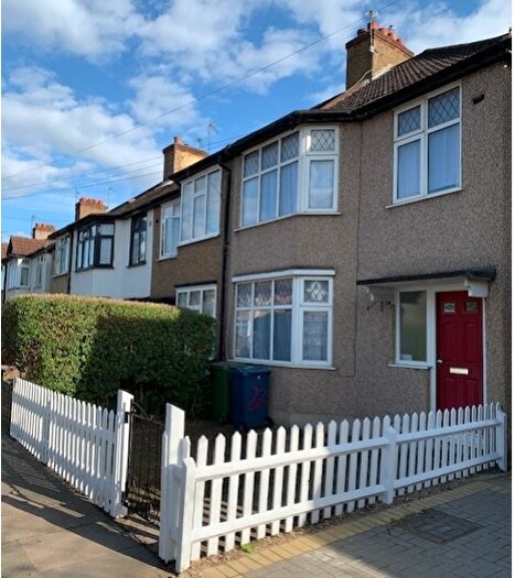 3 Bedroom End Of Terrace House To Rent In Toorack Road, Harrow, Middlesex, HA3
