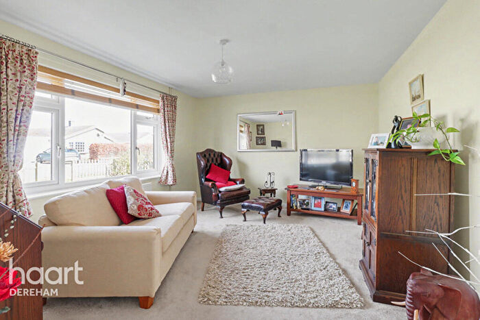 2 Bedroom Bungalow For Sale In Millfield, Ashill, IP25