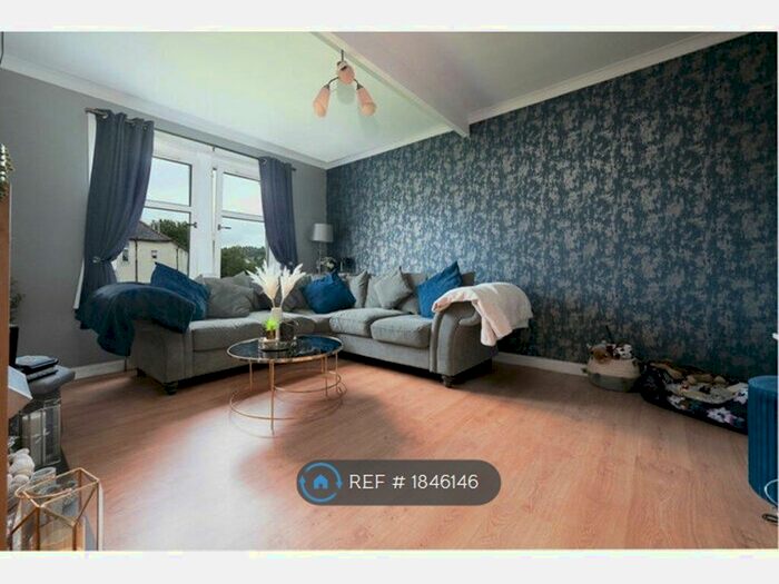2 Bedroom Flat To Rent In Iona St, Greenock, PA16