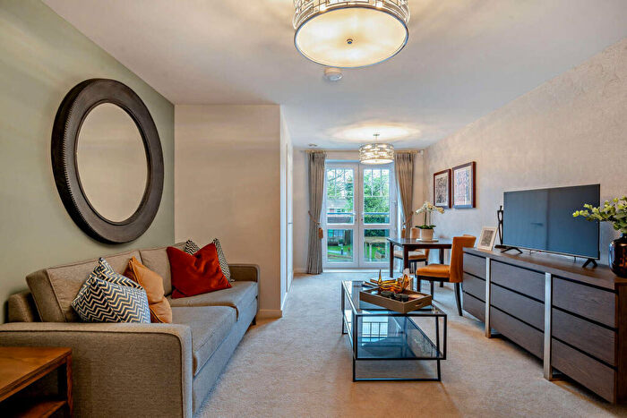 1 Bedroom Retirement Property To Rent In Hooton Road, Willaston, Cheshire, CH64