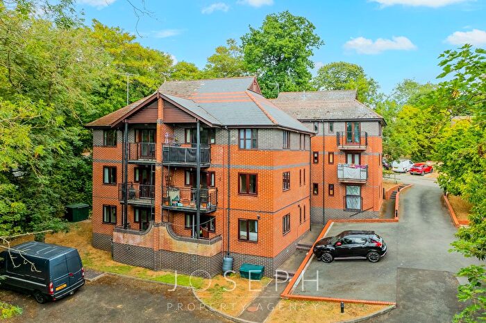 2 Bedroom Flat For Sale In Acer Grove, Woodlands Acer Grove, IP8