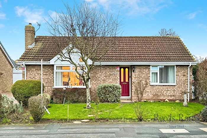 2 Bedroom Bungalow For Sale In Dane Avenue, Thorpe Willoughby, Selby, North Yorkshire, YO8